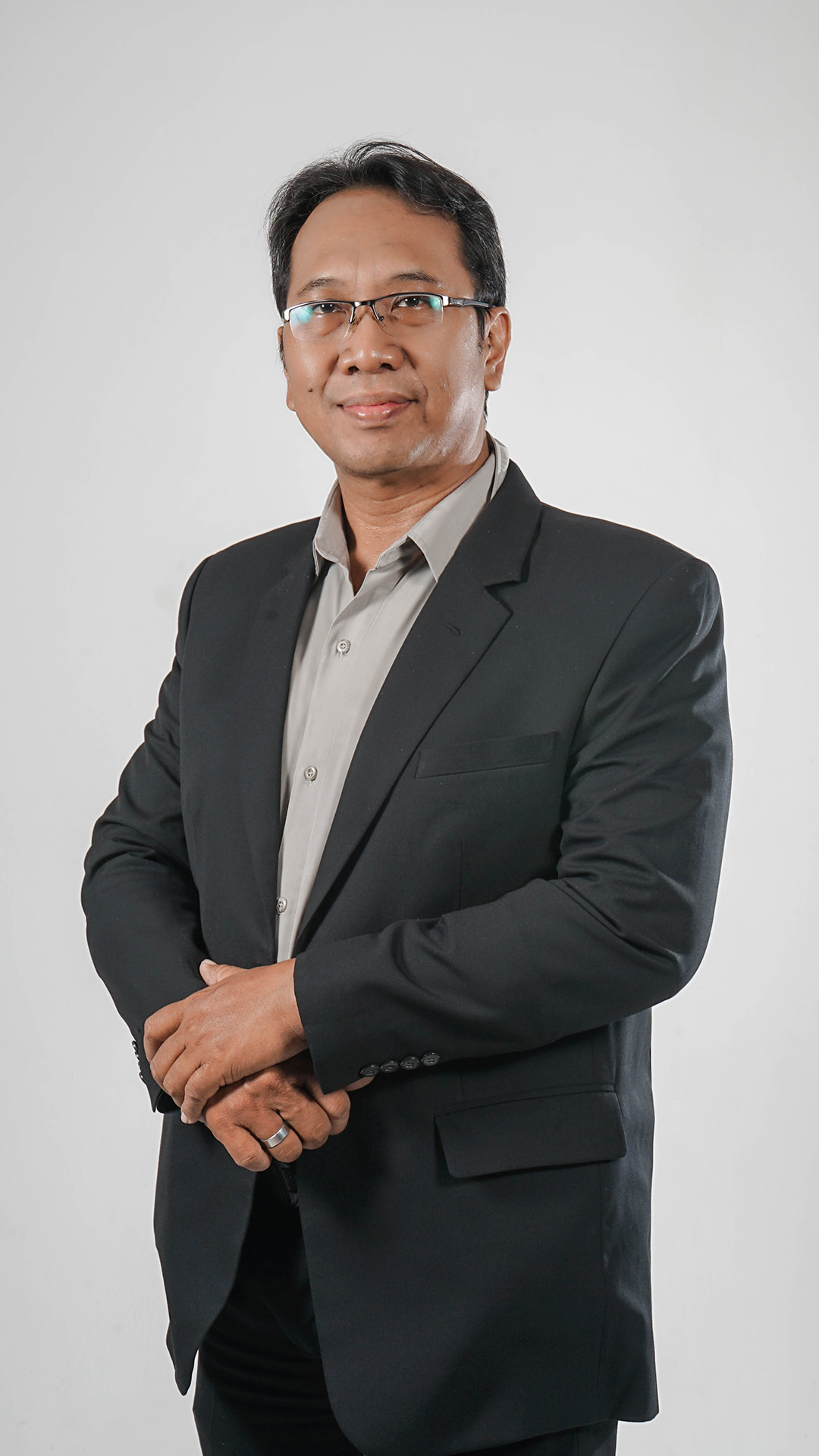 Tony Soebijono, S.E., S.H., M.Ak. Kaprodi S1 Akuntansi