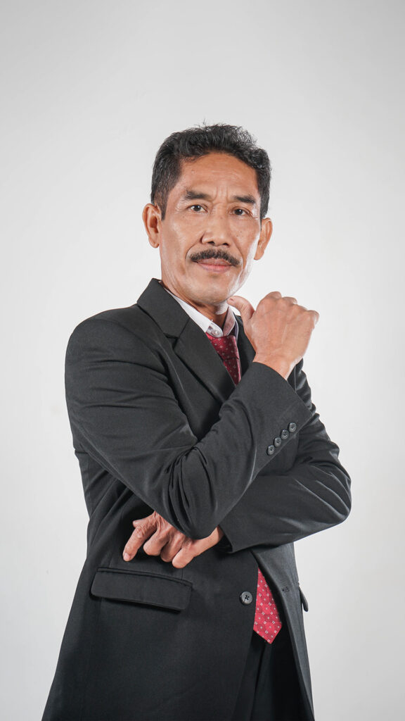 Karsam, MA., Ph.D. Dekan FDIK Univ Dinamika