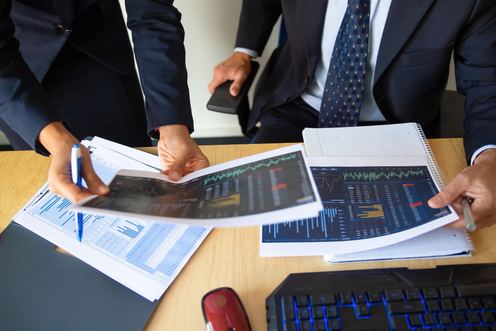 investasi butuh data