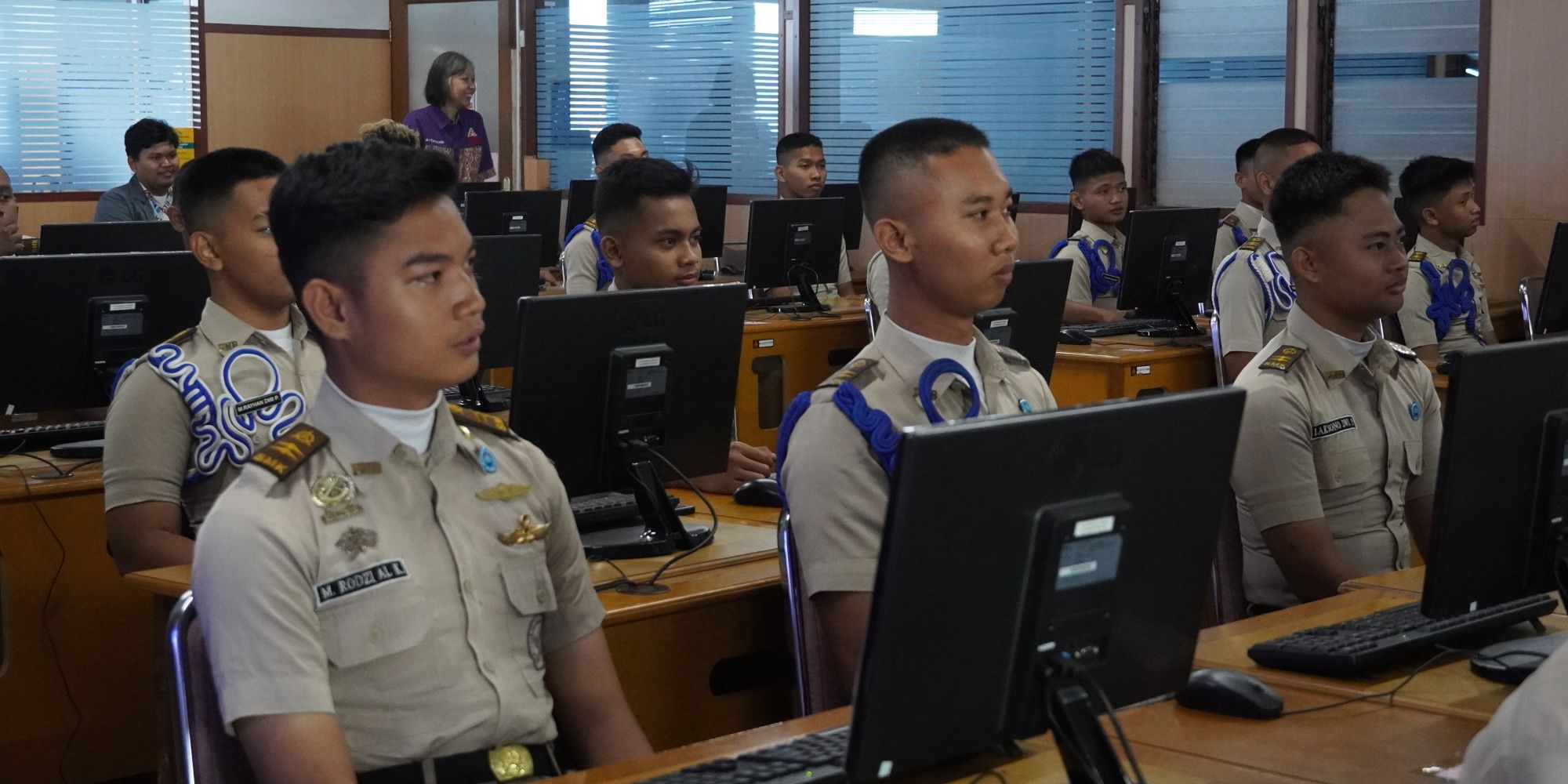 HIMA D3SI Gelar Workshop Desain Web untuk Pelajar SMK