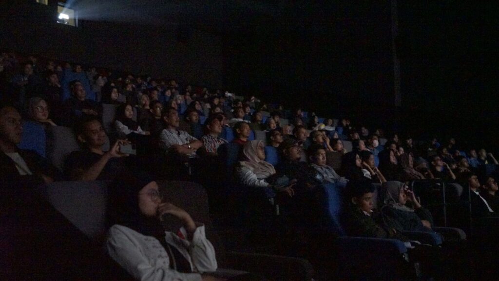 Screening Film Semburat