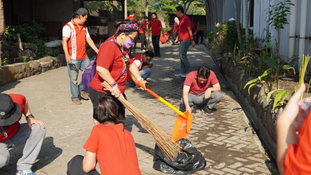 wah wah lingkungan kerja di area kampus undika