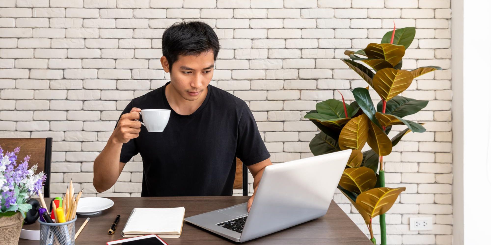 7 Cara Tetap Produktif di Era Remote Work