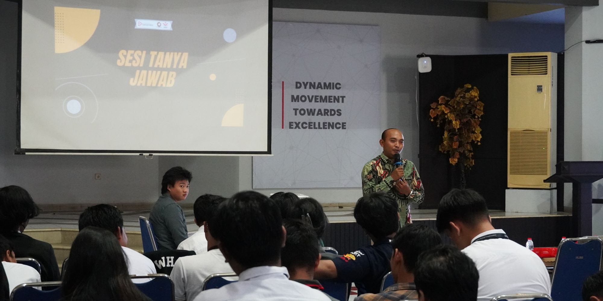 Undika Angkat Isu Kesehatan Mental Lewat Seminar Mahasiswa