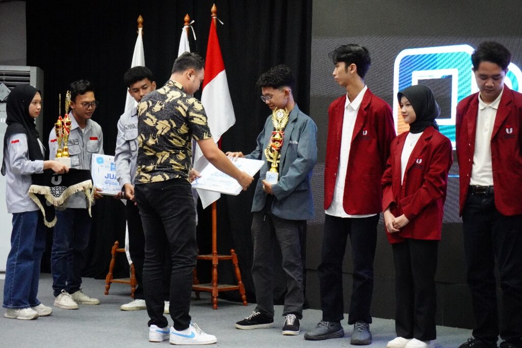 Gibran El Fahmi Mahasiswa TK Undika