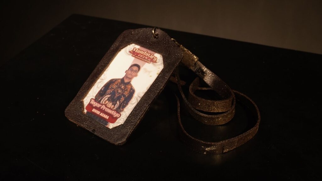 Lanyard dari Limbah Kopi Karya PBG Idea