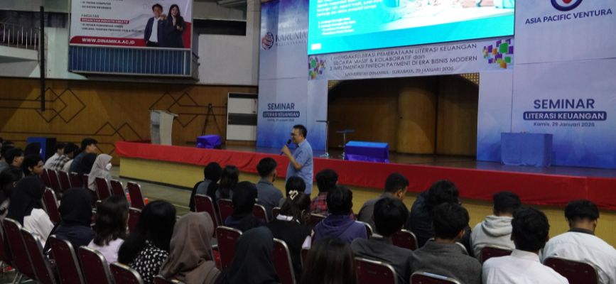 Siapkan Gen Z Cerdas Finansial, Undika Gelar Seminar Literasi Fintech